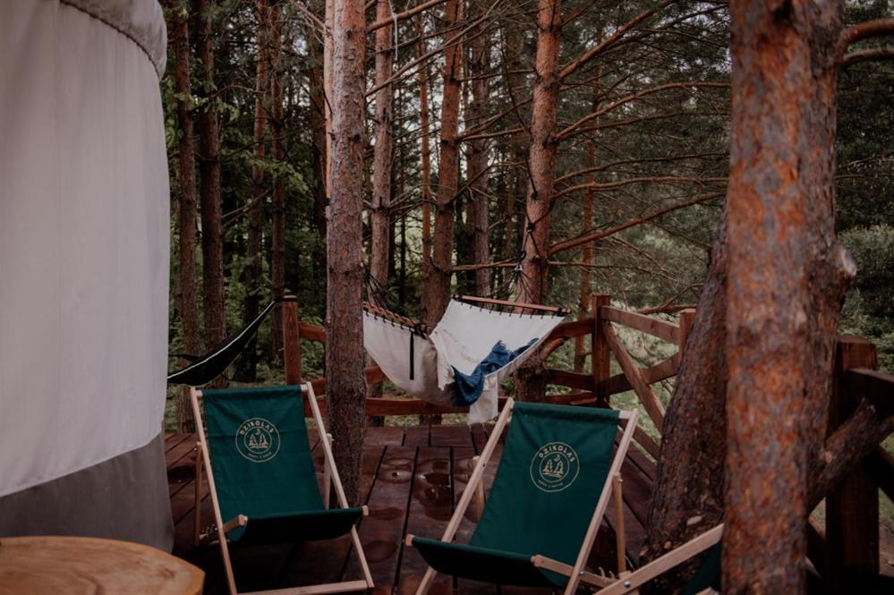 Jurty Z Widokiem, Prywatna Balia- Dzikolas Glamping Krasnobrod Bagian luar foto